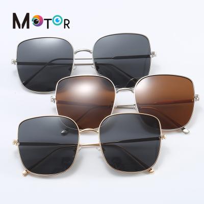 China Fashion Sunglasses 2021 Women Sunglasses Metal Frame Resin Lens BH032P Colorful Polarized Fancy Sunglasses For Girl for sale