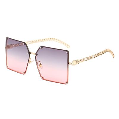 China Fashion sunglasses 2021 luxury brand sunglasses women charm tricolor color glass stylish women sunglasses for sale