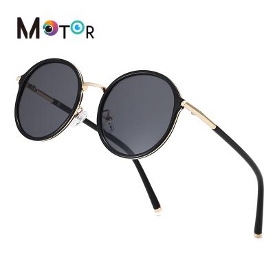 China Fashion 2021 Fashion Sunglasses Custom Made Lenses Square Sunglasses Man Women Shape Sun Glasses for sale