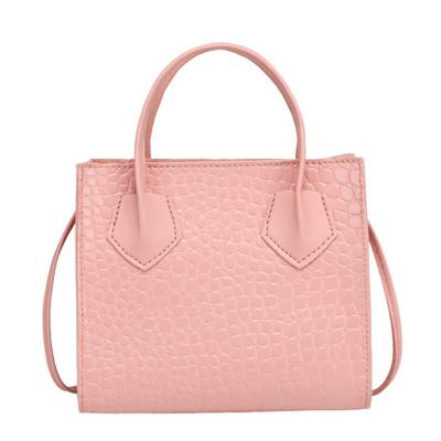 China Hot Sale Fashion PORTABLE Women Bag Simple Match Portable Diagonal Chain Small Square Shoulder Bag Small Crocodile Pattern Handbag Bags for sale