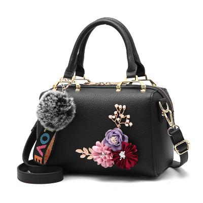 China PORTABLE hot sale women's fashion women's handbag leisure simple three-dimensional flower simulation portable Messenger Bag for sale