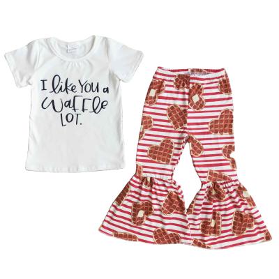 China Sweet Red Short Bottoms Sweet Red Short Sleeve Outfits Waffle Stripes Valentine's Day Baby Clothes Boutique for sale