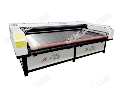 China El nilón hecho punto ata la cortadora automática del laser, equipo elástico del corte del laser de la ropa interior en venta