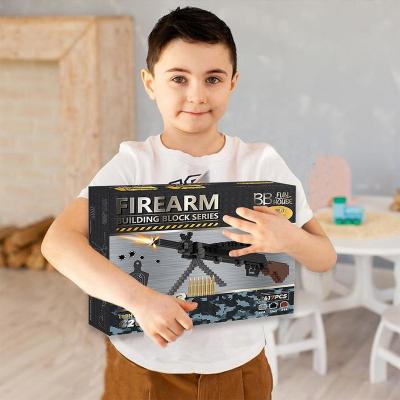 China Loophole 2440 PCS Kids M249 Squad Automatic Weapon Kids Toys BB FUN HOUSE Combat DIY Commander Rifle Building Block C20510 Series for sale