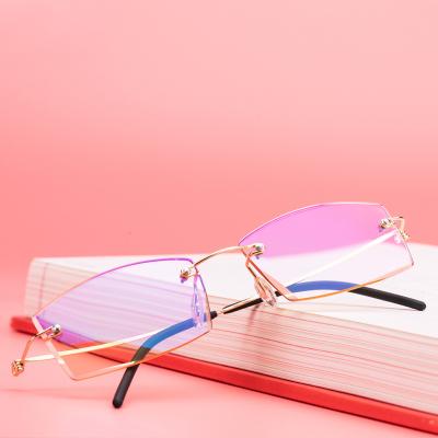 China 2022 New Design Metal Hinge Slim High Quality Reading Glasses Custom Logo Rimless Clear Men Reading Glasses for sale