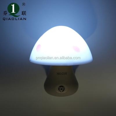 China Lovely Security Optical Switch Nightlight Qiaolian Soft Dream LED Mushroom Night Light Bedroom Switch Light Home Baby Care for sale