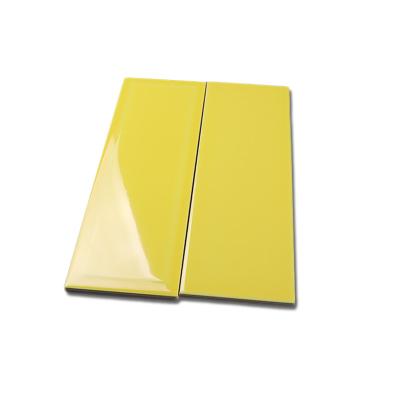 China Yellow Glossy Ceramic Bathroom Wall Tiles Peel Stick Subway Tile 100 X 100 for sale