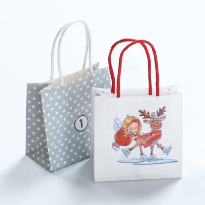 China Factory Direct Sales Custom Chinese Made Luxury Christmas Gift Bags for sale