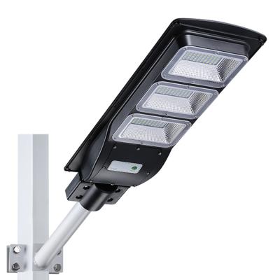 China ROAD GEBOSUN 40w ABS Gray Sensor Lights Factori Price 90w All One Power Lighting System Outdoor Solar Led Solar Street Light for sale