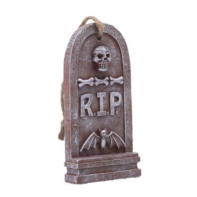 China European Europe Halloween Tombstone Decoration Holiday Pendant Props Indoor Gifts Resin Halloween Door Pendant Crafts for sale