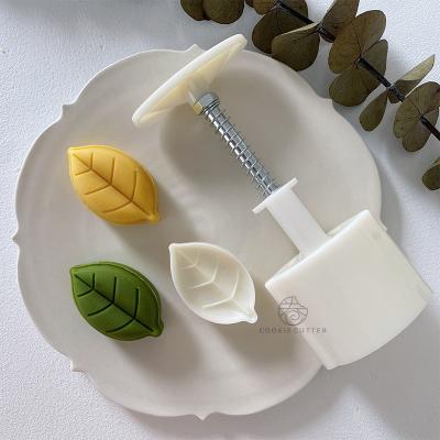 China Viable Sheet 25-35g Mung Bean Ice Crust Moon Cake Mold Sandwich Cake Dessert Tea Cake Stamper Stamp for sale