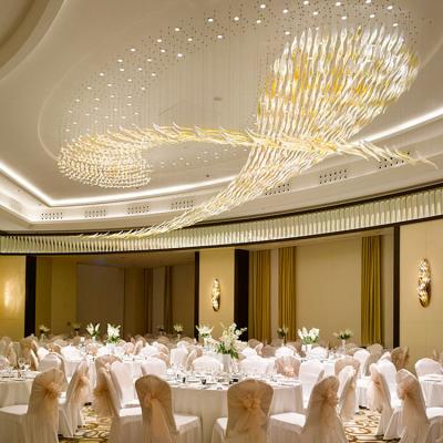 China Large Modern Hotel Banquet Hall Lighting Modern Design Fashion Golden Vivid Project Led Chandelier for sale