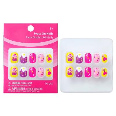 China New Design Korean Fake Nails Pink Short Fake Nail Set Children's Nail Art for sale