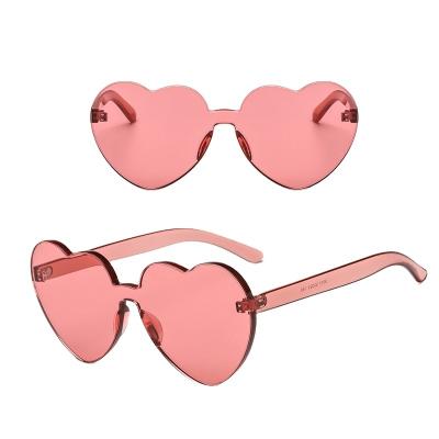 China Fashion sunglasses 2022 new wholesale sweet hearts love roses pink sunglasses shape women love heart glasses shaped sunglasses for sale