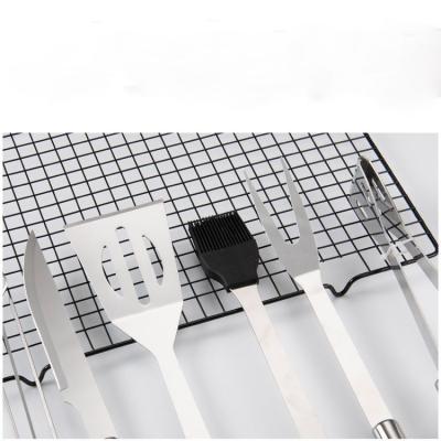 China Wholesale High Quality Winter BBQ Tool Kit Spatula Easily Cleaned Outdoor Tongs for sale