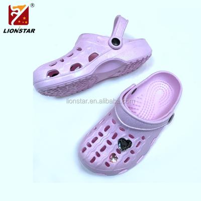 China EVA Sole Injection Hole Hole Cute Chinese Girl Shoe Clog for sale