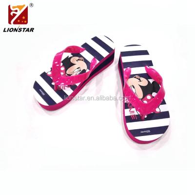 China Chinese Flip Flops Flip Flops Lady Old Fashion Quiet Indoor Static Free Walk Beach Chinese Slipper for sale