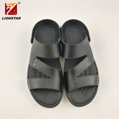 China New Design Fashion Lightweight Men's Comfortable Sandals for sale