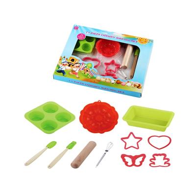 China Viable 11 Piece Kids Making Kit With Cake Pastry Fondant Dessert Cookie Cutter Mold And Baking Decorating DIY Tools for sale