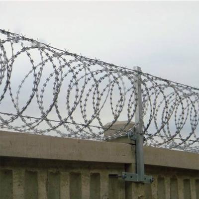 China Great Protection Cheap Galvanized Barbed Wire Price Weight Per Meter for sale