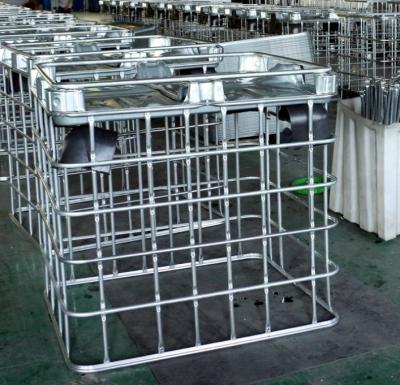 Chine Pour un client brésilien, une ligne de production de cadre de cage IBC entièrement automatisée sur mesure à vendre