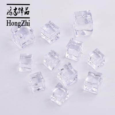 China Hongzhi Indoor Factory Wholesale Clear Plastic Beads Acrylic Nuggets Ice Cube Beads For Bar Accessories for sale