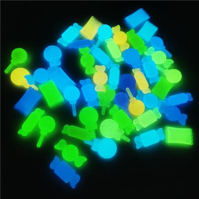 China Hot Selling Amazon Hongzhi Lollipop Candy Transparent Shape Indoor Outdoor Deocration Beads Glow in Dark Bead for Kid Party Decor for sale