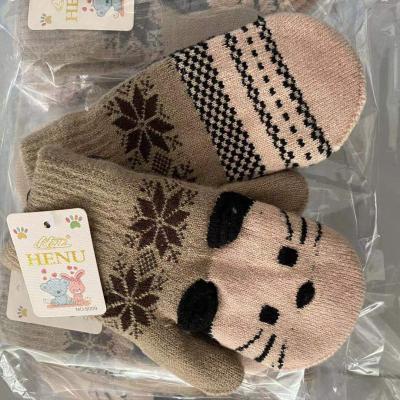 China Cute Kitty Gloves Kids Warm Casual Winter Knitted Cold Resistant Gloves Newest Thermal Children's Gloves for sale