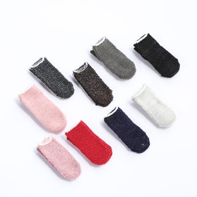 China Thermal Moving Full Touch Screen Sensitive Fingertip Gloves Pull Joysticks Finger Tilts Playing Games Silver Fiber Finger Sleeves for sale