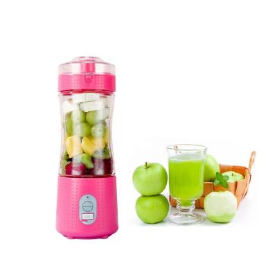 China Car Christmas Gift Refillable Blender 380ml Lemon Juicer Customized Logo Vegetable and Fruit Juicer Sports Bottle for sale