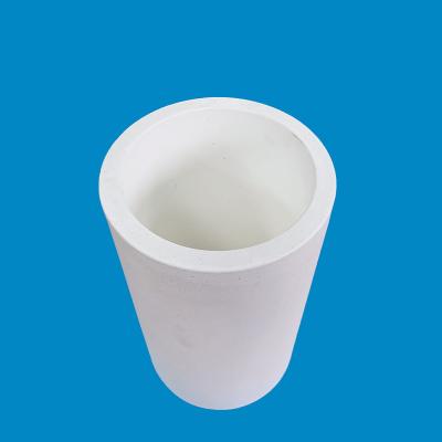 China Long Lifespan Refractory Alumina Cylindrical Crucible Wear Resistant  For Analyzing And Firing for sale