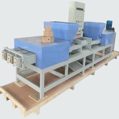 China Triple Head Pressed EPAL Wood Pallet Block Maker Machine for sale