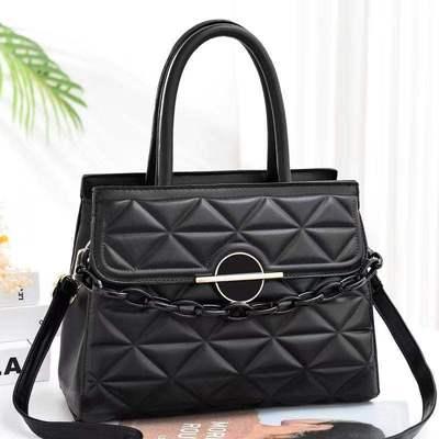 China Fashion Luxury Cross - Body Bags For Women With Chain PU Leather Women Clips 2021 Cute Designer Trendy Bags For Women Bags for sale