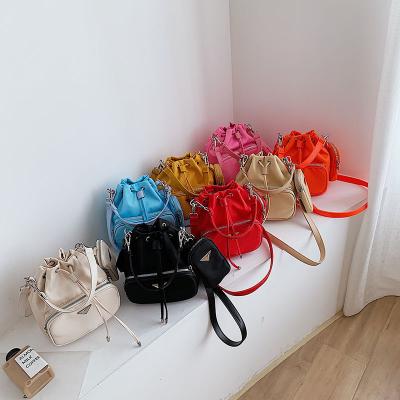 China High quality 2021 new spring ladies nylon bucket bag stylish bucket bag shoulder bag for sale