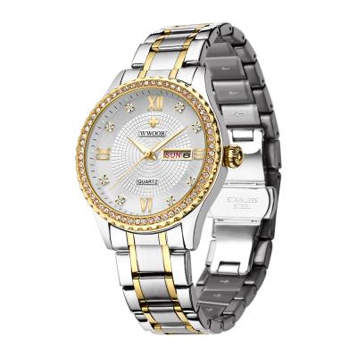 China Fashion Luxury Men's Automatic Date WWOOR 8856 Alloy Case Male Sport Quartz Watch for sale