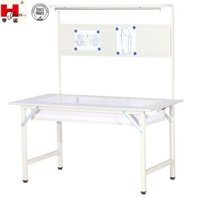 China Custom Industrial Garment Factory Garment Working Table With Lamps for sale