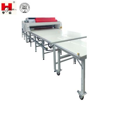 China Garment Shops High Quality Movable Cloth Garment Cutting Table For Spreading Machine for sale