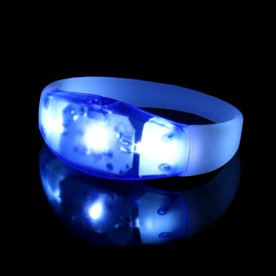 China Custom Three Mode Flashing Light Up Wristband Crowd Glow Flashing Party Led Wristband For Event for sale