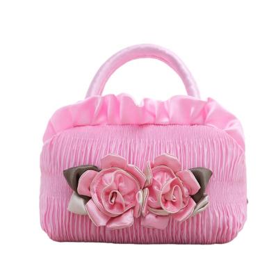 China Bouquet flower applique lace carrier lace casual gift charm handbag newcomer daily/promotional/gift cosmetic bags for sale