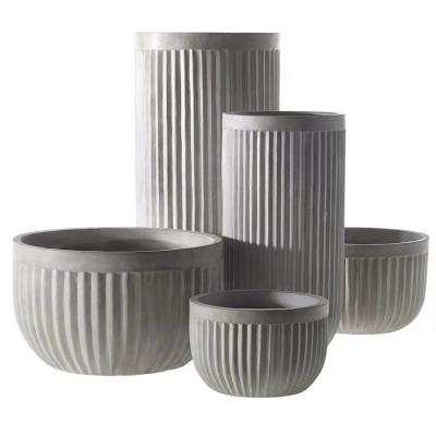 China Outdoor Fiber Clay Lightweight Elegant White Fiberglass Planters Wholesale Pot Flower Stripe Color Cement Pots for sale