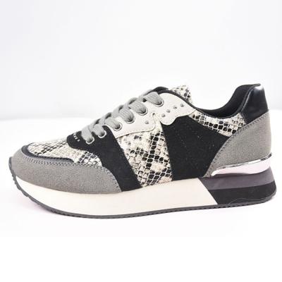 China Cheap Lady Custom Made Fashionable Leather Woman Sneaker Anti-slippery Design For Woman for sale