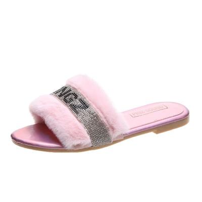 China Fashion Trend Summer Fashion Comfortable Slip On Feminine Women Flat Slippers for sale