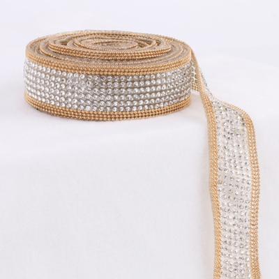 China Environment inspection fancy rhinestone crystal chain joining double point rhinestone waist chain for sale