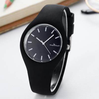 China Waterproof Water Resistant 40mm Sports Watch For Teenager Popular Quartz Watch Fashion Watch For Students for sale