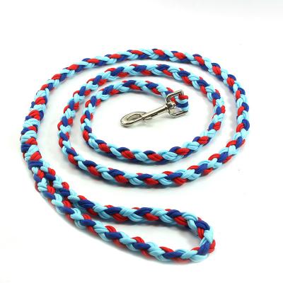 China Durable Paracord Dog Leash Pet Release Dog Leash Hand Braided Dog Walking Leash for sale