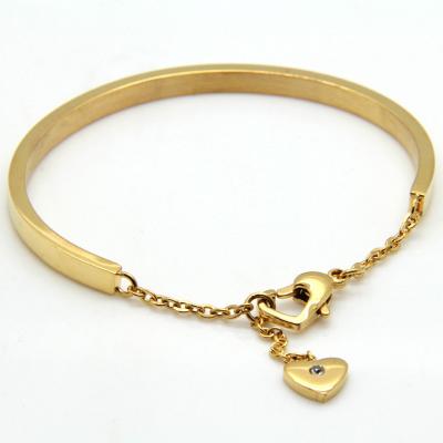 China Classic Design Punk Gold Plated High Quality Titanium Steel Charm Bracelet Stainless Steel Heart Bangle Bracelet for sale