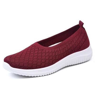 China 2023 Factory Style Wholesale Soft Mesh Running Shoes Eva Soft Walking Shoes Cushioning For Women for sale