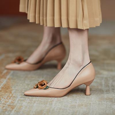 China Autumn Pointed Flower Retro Spring Fashion Trend Thin Toe Stiletto Heel Shoes Thin Heel Shoes Slip On Business Dating For Lady for sale