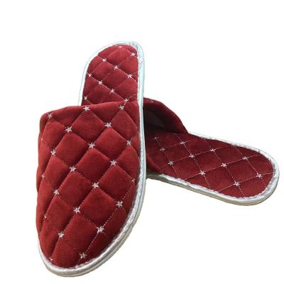 China Disposable Hotel Bathroom Slipper For Hotel for sale