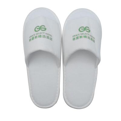 China Hotel Disposable High Quality Custom Disposable Slippers With Logo for sale